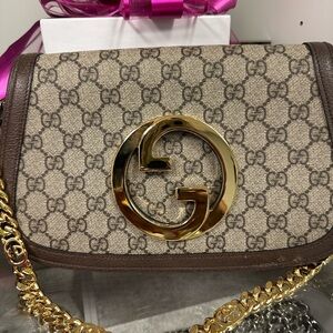 Gucci Blondie GG Brown Crossbody Bag with Gold Chain
